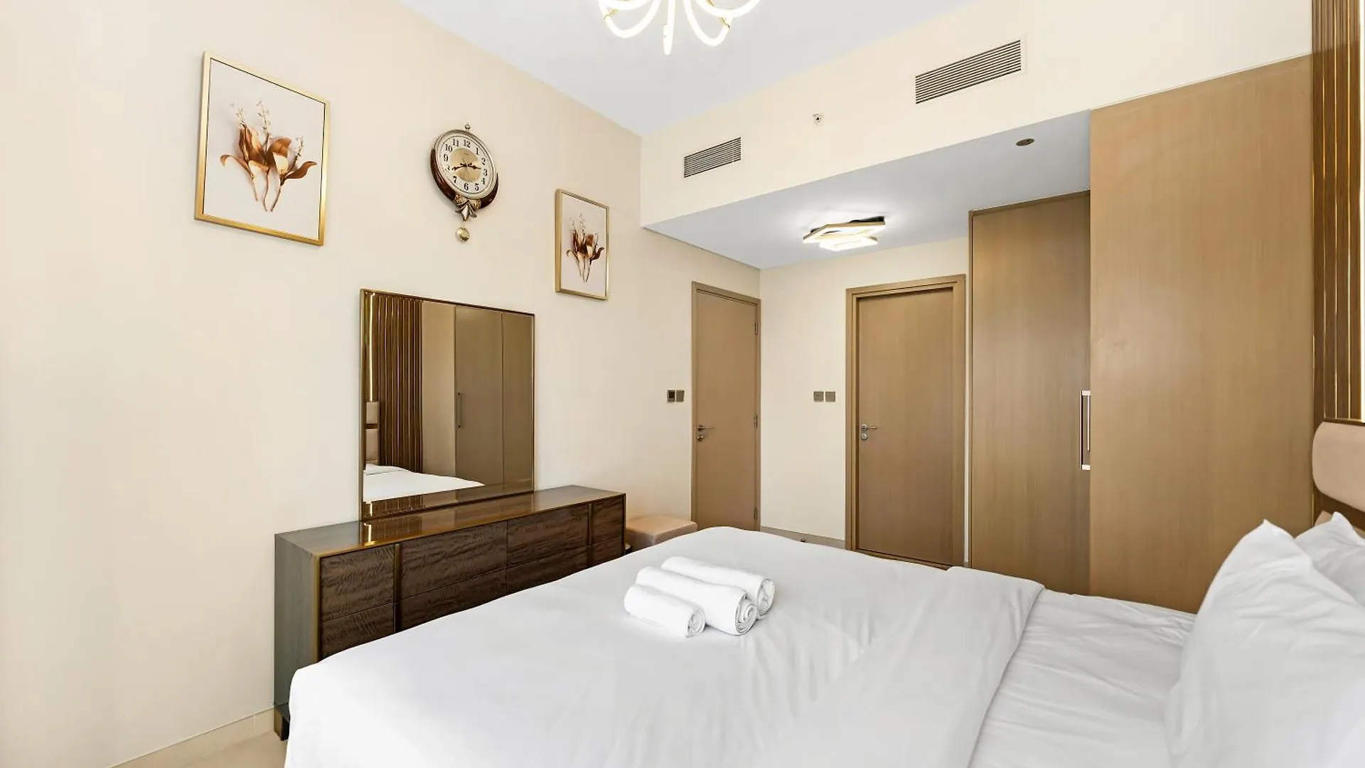 דירות דובאי Burj Royale 2Br Full Burj Khalifa & Fountain View