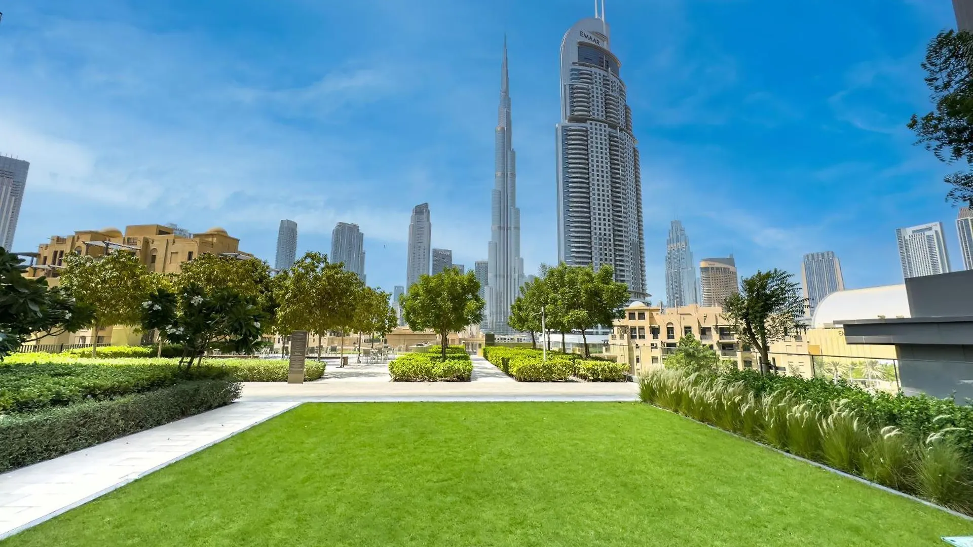 Burj Royale 2Br Full Burj Khalifa & Fountain View Apartment Dubai
