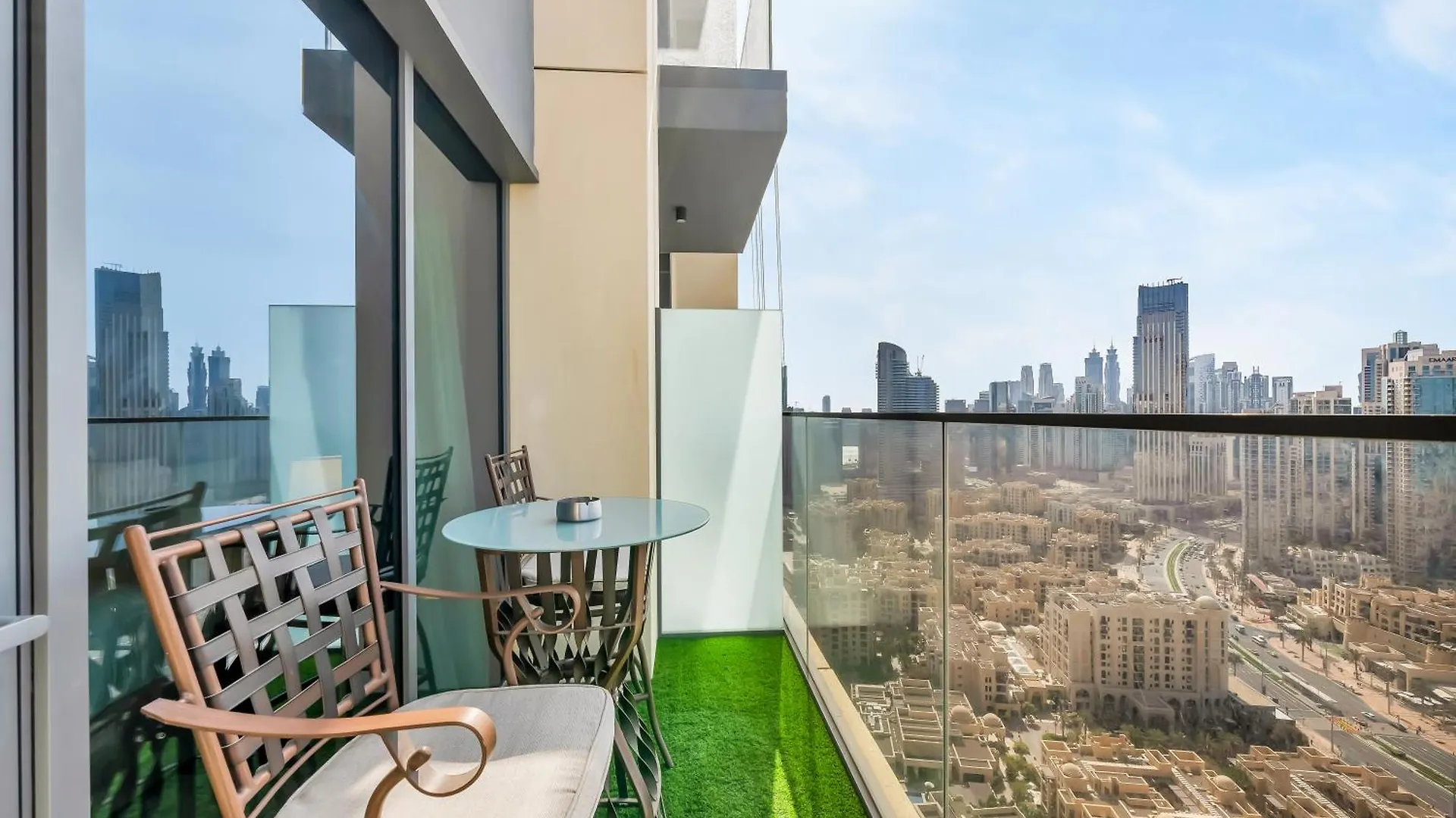 Burj Royale 2Br Full Burj Khalifa & Fountain View Apartment Dubai