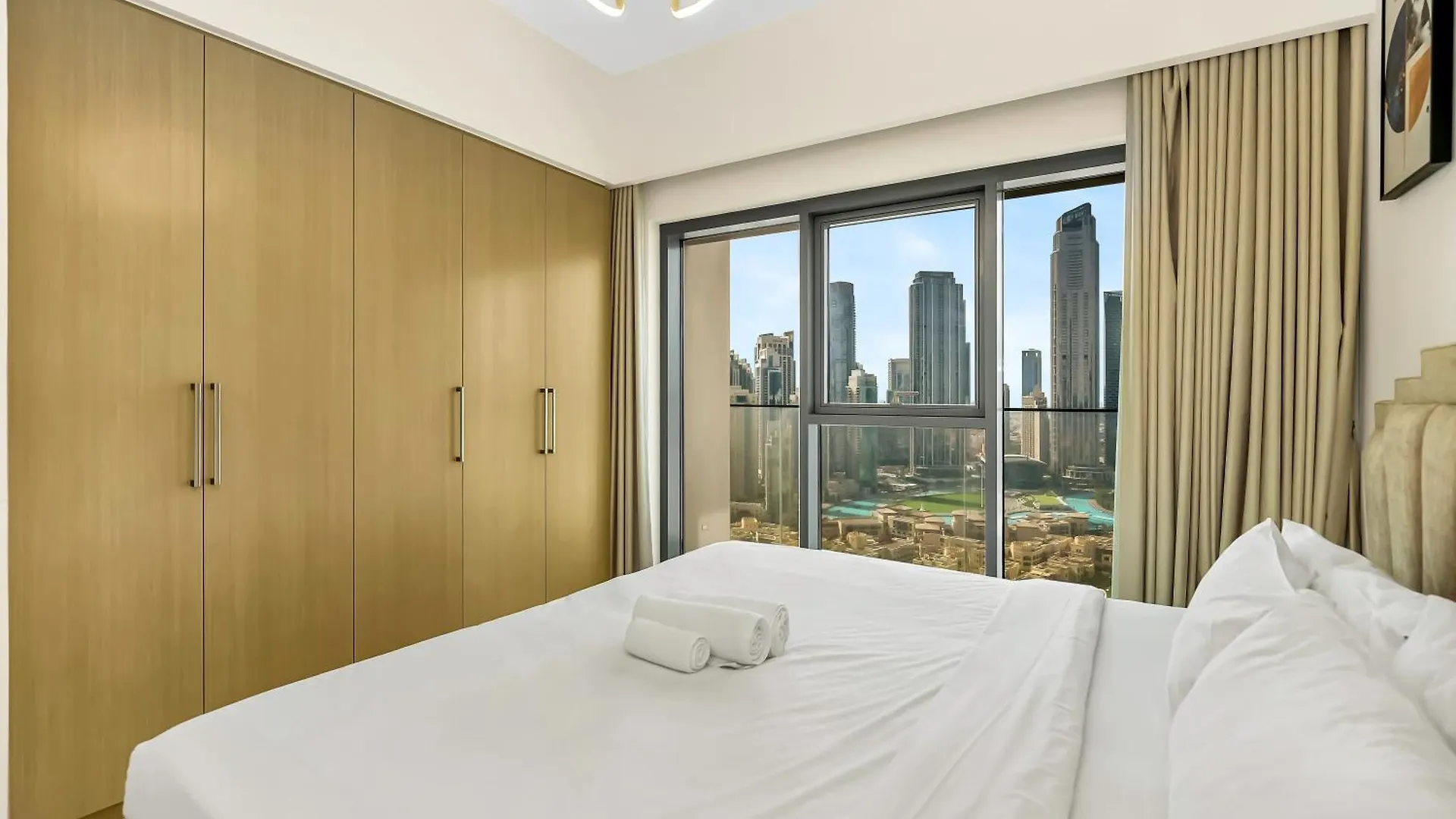 Burj Royale 2Br Full Burj Khalifa & Fountain View Apartment Dubai