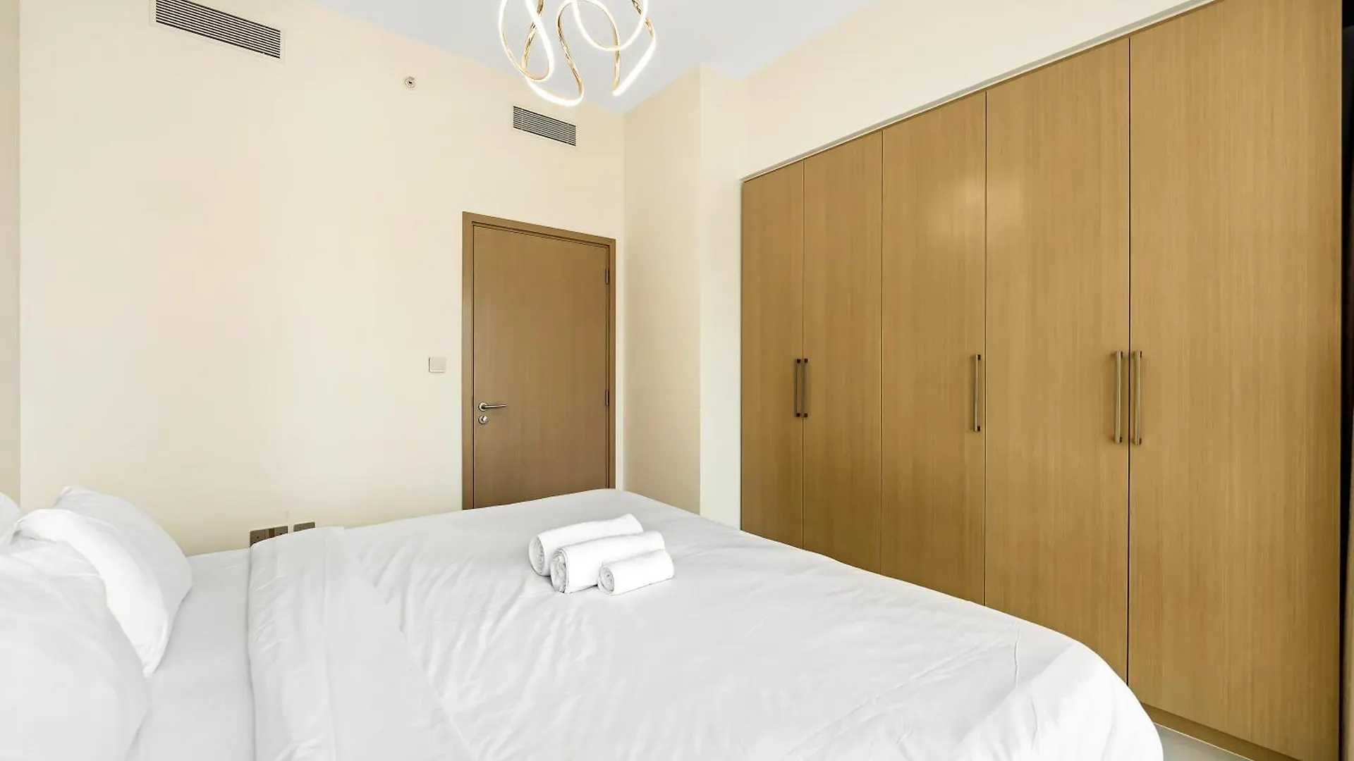 Burj Royale 2Br Full Burj Khalifa & Fountain View Apartment Dubai